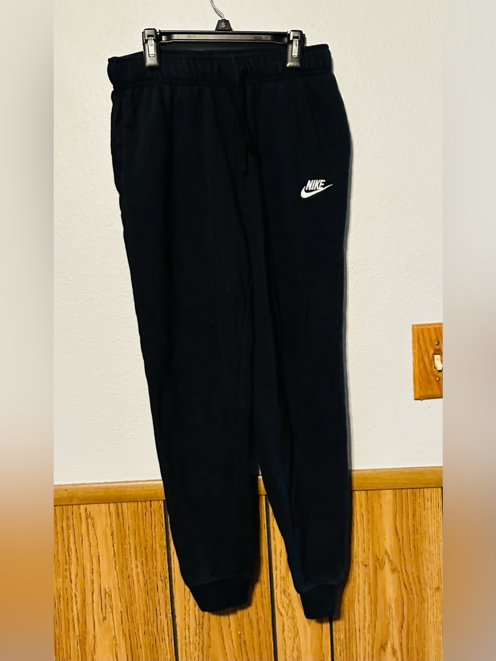 Nike men XS Black Jogger sweat Pants